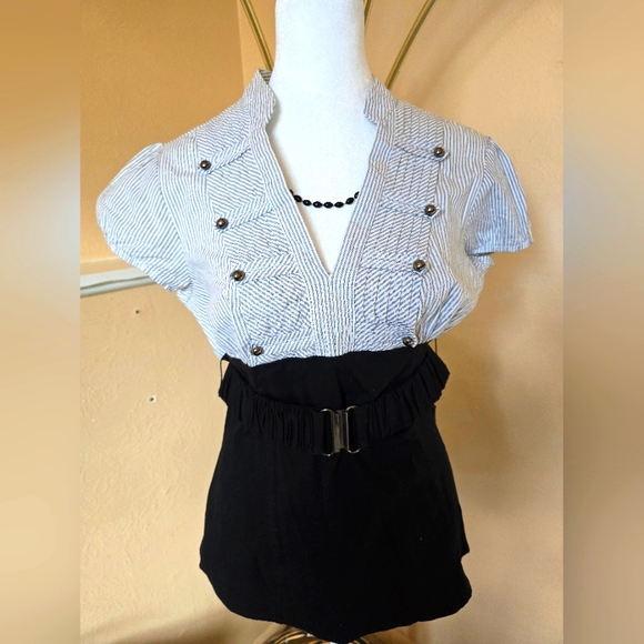 Heart Soul Tops - 💖 3/$10. Heart Soul Black and White Blouse. Size L